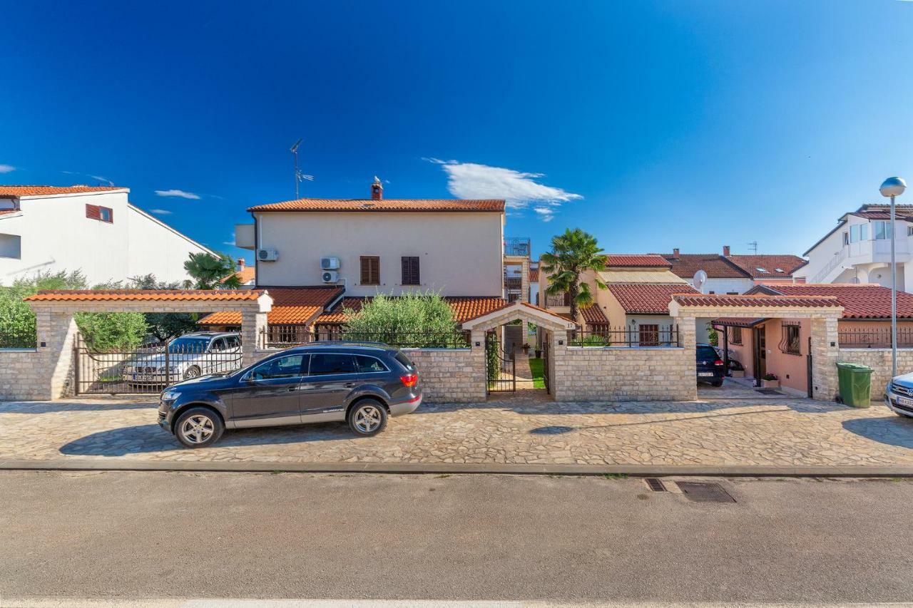 House Nono Appartement Poreč Buitenkant foto